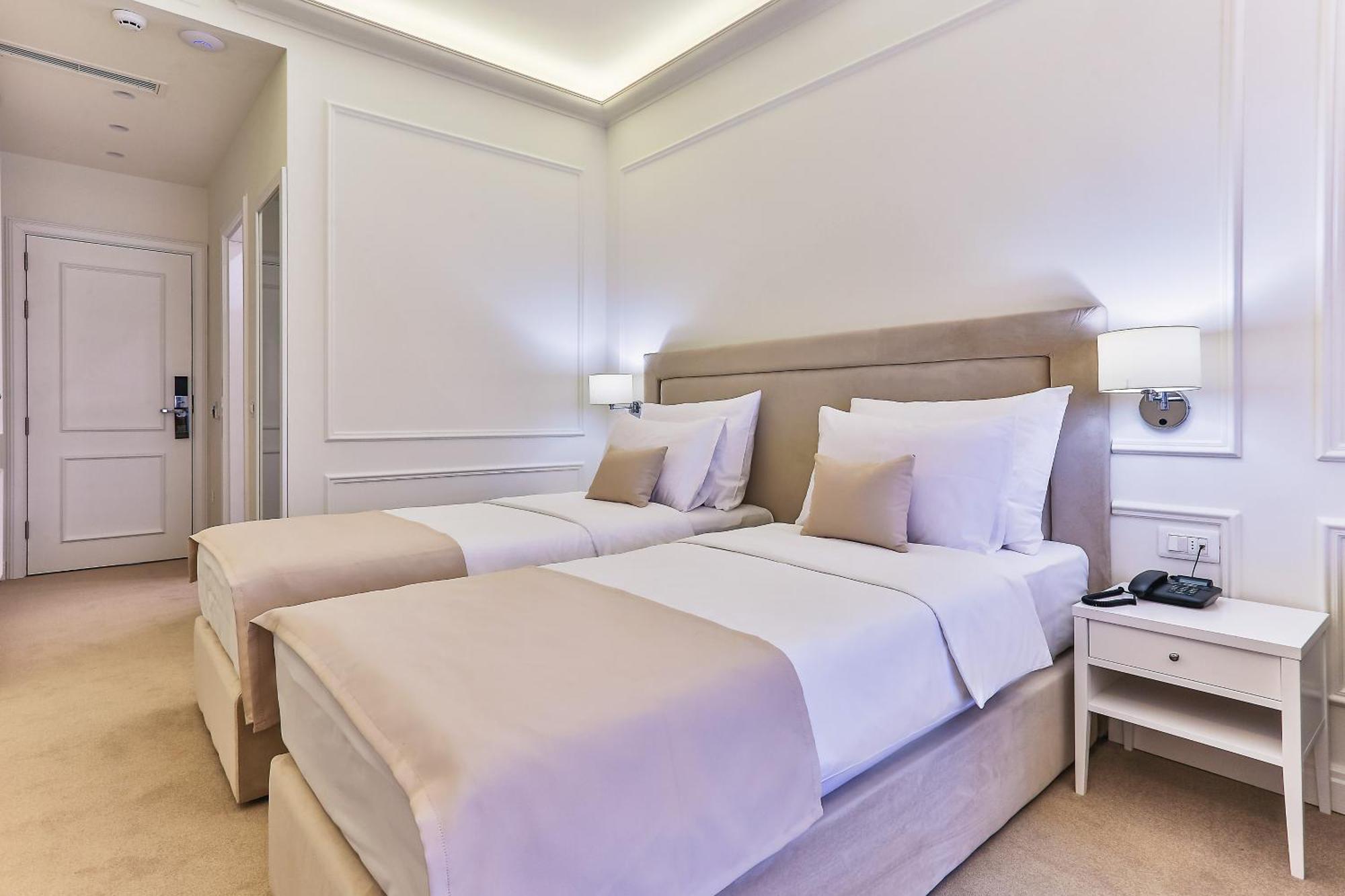 Hotel Crown Будва Экстерьер фото